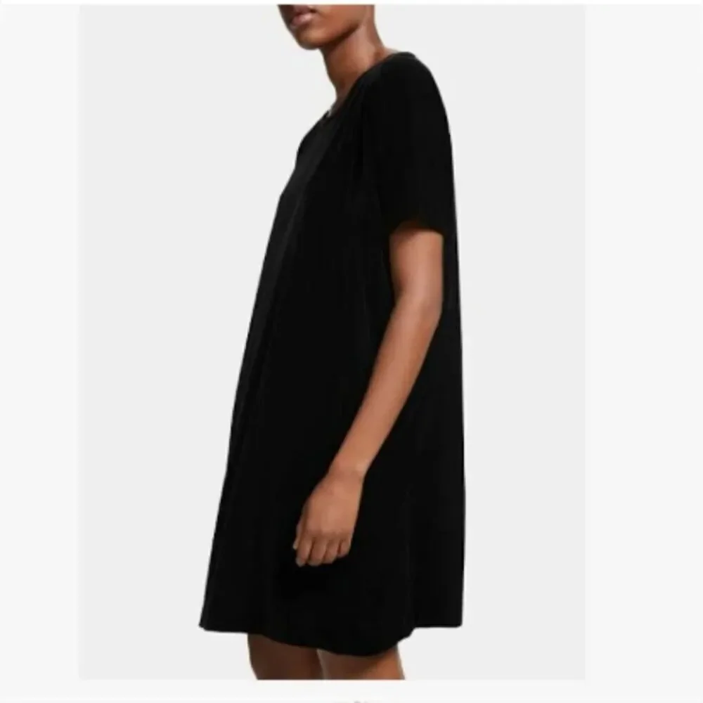 Eileen Fisher Black Stretch Velvet Short Sleeve Shift Dress Women's Size M